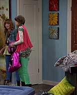 Shake_It_Up_S01E12_1080p_BTD_001798.jpg