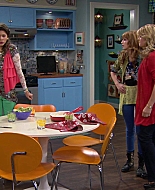 Shake_It_Up_S01E12_1080p_BTD_001890.jpg