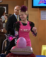 Shake_It_Up_S01E12_1080p_BTD_002006.jpg