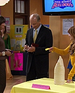 Shake_It_Up_S01E12_1080p_BTD_002035.jpg
