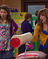 Shake_It_Up_S01E12_1080p_BTD_002294.jpg