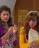 Shake_It_Up_S01E12_1080p_BTD_002354.jpg