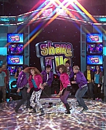 Shake_It_Up_S01E13_1080p_BTD_000117.jpg