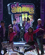 Shake_It_Up_S01E13_1080p_BTD_000125.jpg