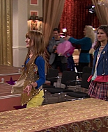 Shake_It_Up_S01E13_1080p_BTD_000880.jpg