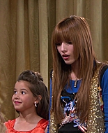 Shake_It_Up_S01E13_1080p_BTD_001001.jpg