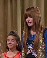 Shake_It_Up_S01E13_1080p_BTD_001002.jpg