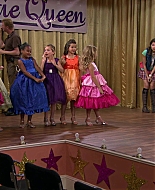 Shake_It_Up_S01E13_1080p_BTD_001115.jpg