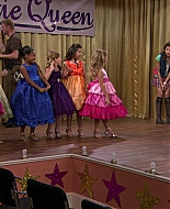 Shake_It_Up_S01E13_1080p_BTD_001117.jpg
