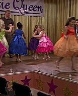 Shake_It_Up_S01E13_1080p_BTD_001121.jpg
