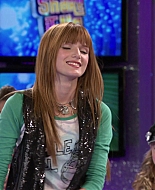 Shake_It_Up_S01E13_1080p_BTD_001177.jpg