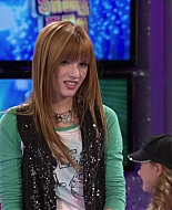 Shake_It_Up_S01E13_1080p_BTD_001196.jpg