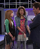 Shake_It_Up_S01E13_1080p_BTD_001240.jpg