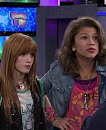 Shake_It_Up_S01E13_1080p_BTD_001257.jpg