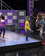 Shake_It_Up_S01E13_1080p_BTD_001740.jpg