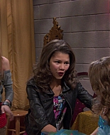 Shake_It_Up_S01E13_1080p_BTD_002389.jpg