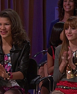 Shake_It_Up_S01E13_1080p_BTD_003001.jpg