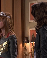 Shake_It_Up_S01E13_1080p_BTD_003129.jpg
