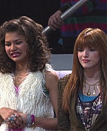 Shake_It_Up_S01E14_1080p_BTD_000310.jpg