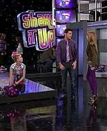 Shake_It_Up_S01E14_1080p_BTD_000465.jpg