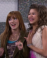 Shake_It_Up_S01E14_1080p_BTD_000557.jpg