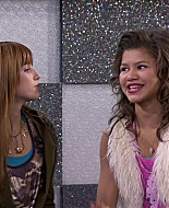 Shake_It_Up_S01E14_1080p_BTD_000574.jpg