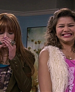 Shake_It_Up_S01E14_1080p_BTD_000774.jpg