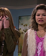 Shake_It_Up_S01E14_1080p_BTD_000783.jpg