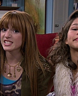 Shake_It_Up_S01E14_1080p_BTD_000811.jpg