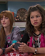 Shake_It_Up_S01E14_1080p_BTD_001101.jpg