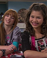 Shake_It_Up_S01E14_1080p_BTD_001119.jpg