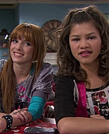 Shake_It_Up_S01E14_1080p_BTD_001133.jpg