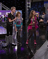 Shake_It_Up_S01E14_1080p_BTD_001715.jpg