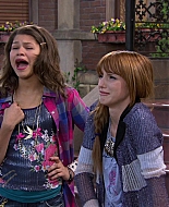 Shake_It_Up_S01E14_1080p_BTD_001933.jpg