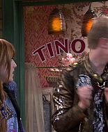 Shake_It_Up_S01E14_1080p_BTD_001948.jpg