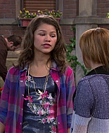 Shake_It_Up_S01E14_1080p_BTD_001985.jpg