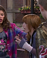 Shake_It_Up_S01E14_1080p_BTD_002051.jpg