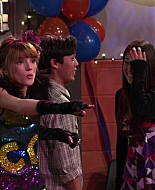 Shake_It_Up_S01E14_1080p_BTD_002332.jpg