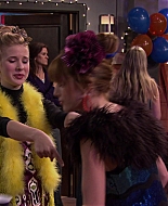 Shake_It_Up_S01E14_1080p_BTD_002754.jpg