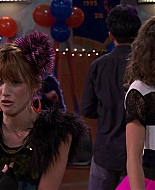 Shake_It_Up_S01E14_1080p_BTD_002998.jpg