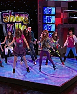 Shake_It_Up_S01E15_1080p_BTD_000018.jpg