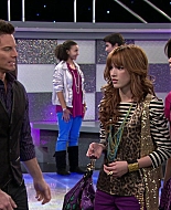 Shake_It_Up_S01E15_1080p_BTD_000419.jpg