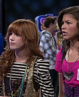 Shake_It_Up_S01E15_1080p_BTD_000497.jpg
