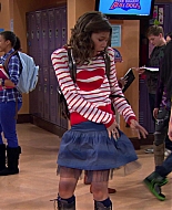 Shake_It_Up_S01E15_1080p_BTD_001281.jpg