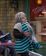 Shake_It_Up_S01E15_1080p_BTD_001815.jpg