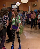 Shake_It_Up_S01E16_1080p_BTD_000020.jpg
