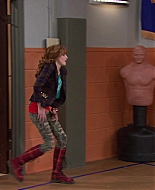 Shake_It_Up_S01E16_1080p_BTD_001444.jpg
