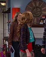 Shake_It_Up_S01E16_1080p_BTD_001994.jpg