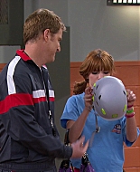 Shake_It_Up_S01E16_1080p_BTD_002581.jpg