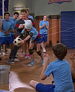 Shake_It_Up_S01E16_1080p_BTD_002601.jpg